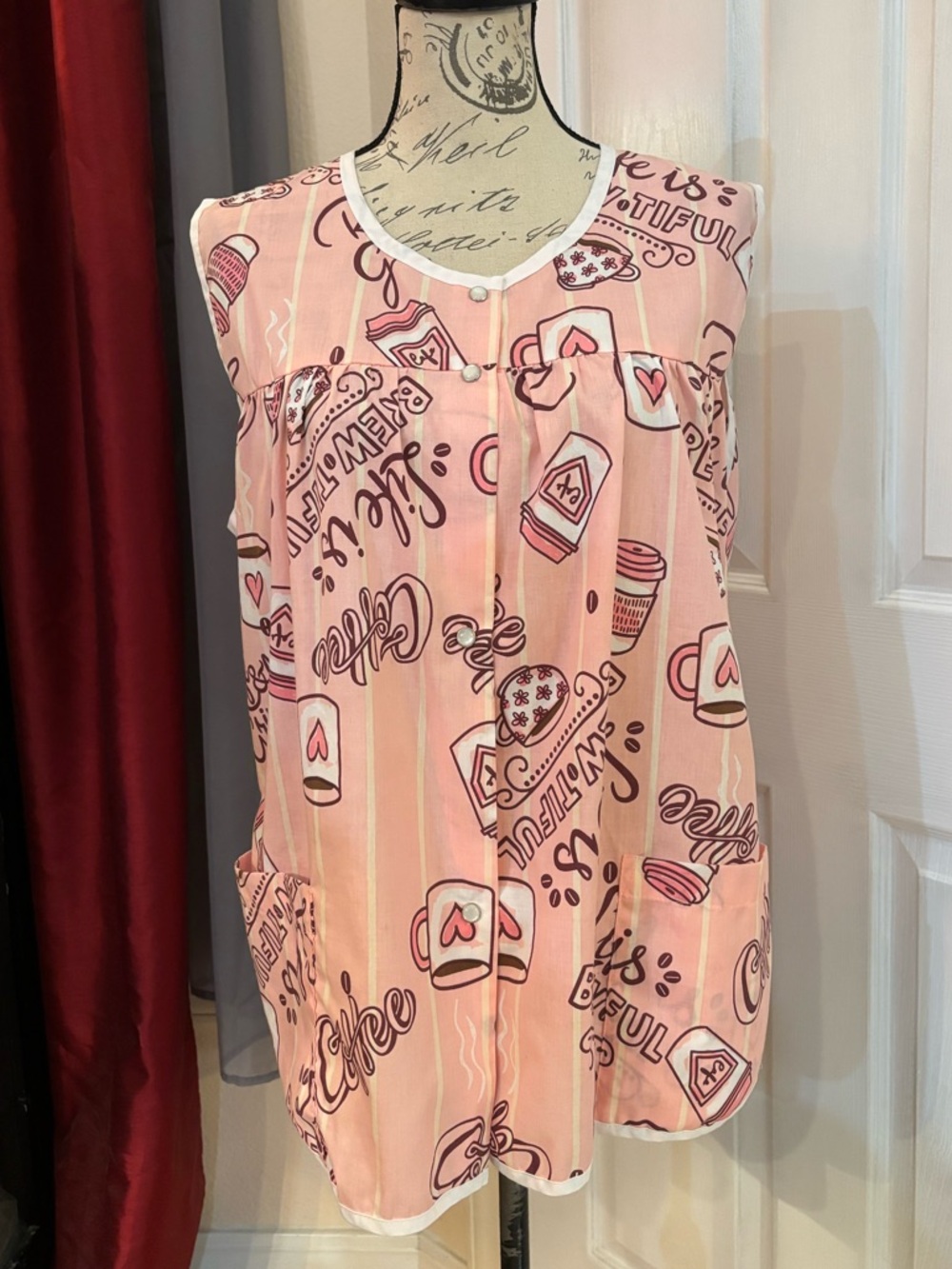 Anthony Richard’s Easy-Care Button-Front Cobbler Apron